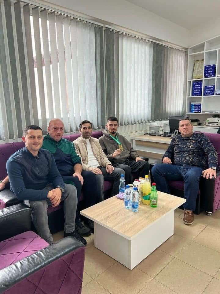 Nxënësi ynë, Nedim Shaqiri, fitues i medaljes së artë në karate Nxënësi ynë, Nedim Shaqiri, fitues i medaljes së artë në karate
